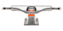 Load image into Gallery viewer, Independent Polished Mid Skateboard Trucks